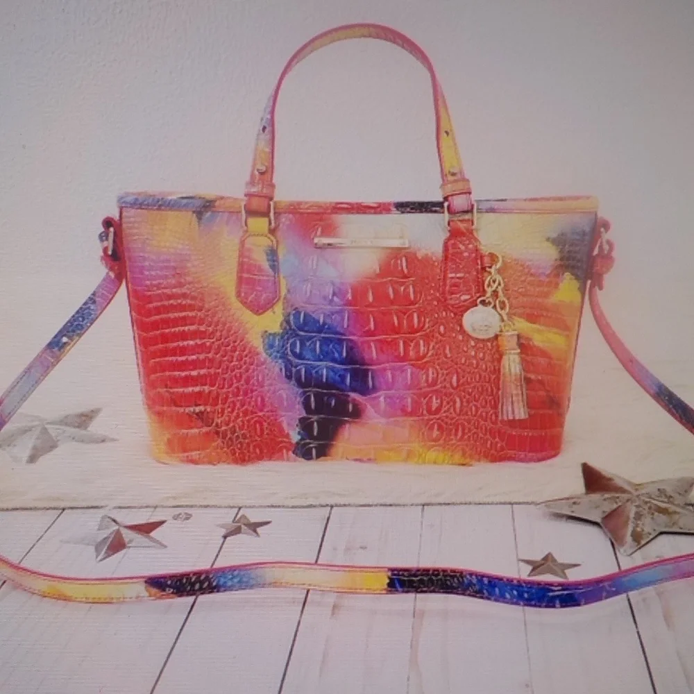 SOLD NEW Brahmin Bag & Wallet - Picture 2 of 13